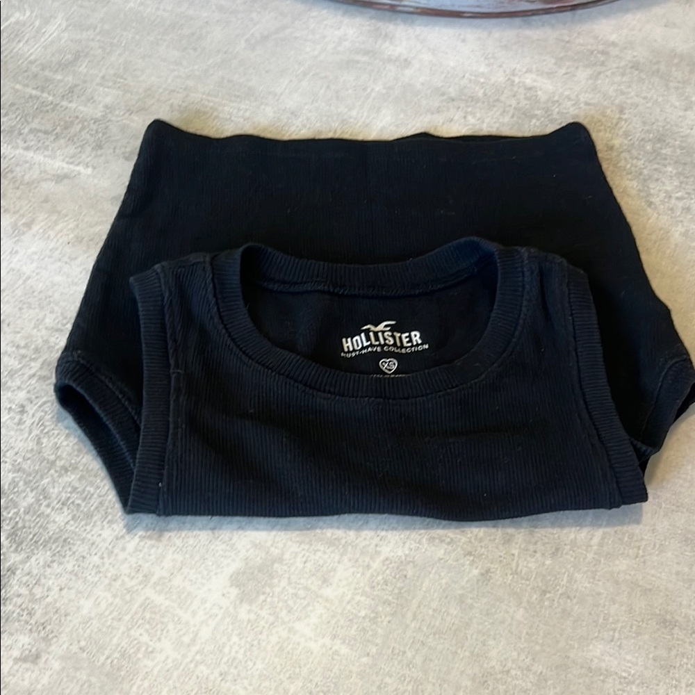 Hollister Black Short Sleeve Tee
